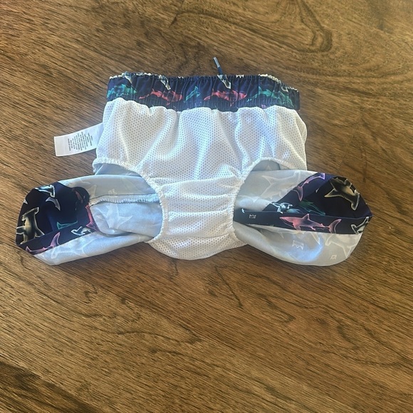 Crown and Ivy swim trunks size 2T - Picture 5 of 5